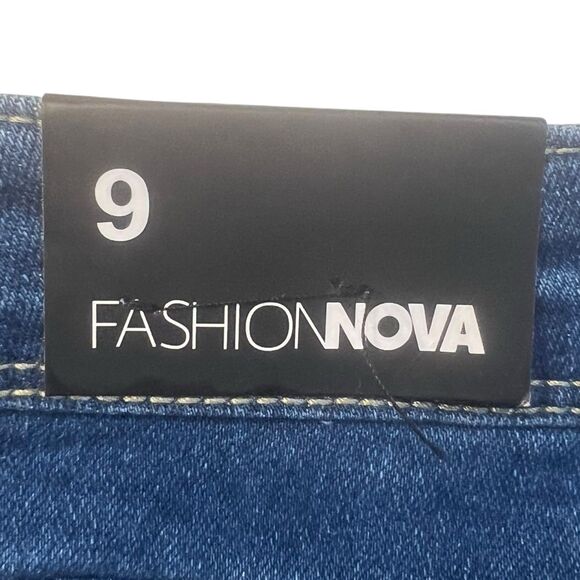 Fashion Nova Y2K-Style Flare Jeans Size 9 Dark Wash High Rise Denim - Picture 7 of 10